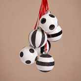 Boules de Noël Graphiques 6 Cm Set de 6 noir et blanc en verre, packshot fond beige
