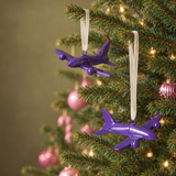 Suspension de Noël Pop Avion violet en fer, photo d'ambiance