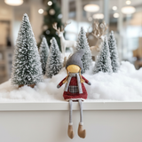 Statuetta natalizia del piccolo Olaf seduto