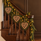 Suspension de Noël Natura Coeur effet Pin 20 cm beige et vert en bois, photo d'ambiance