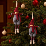 Suspension Figurine de Noël Garçon Olaf rouge en résine, photo d'ambiance