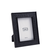 Black Pine Canopy Photo Frame 13x18