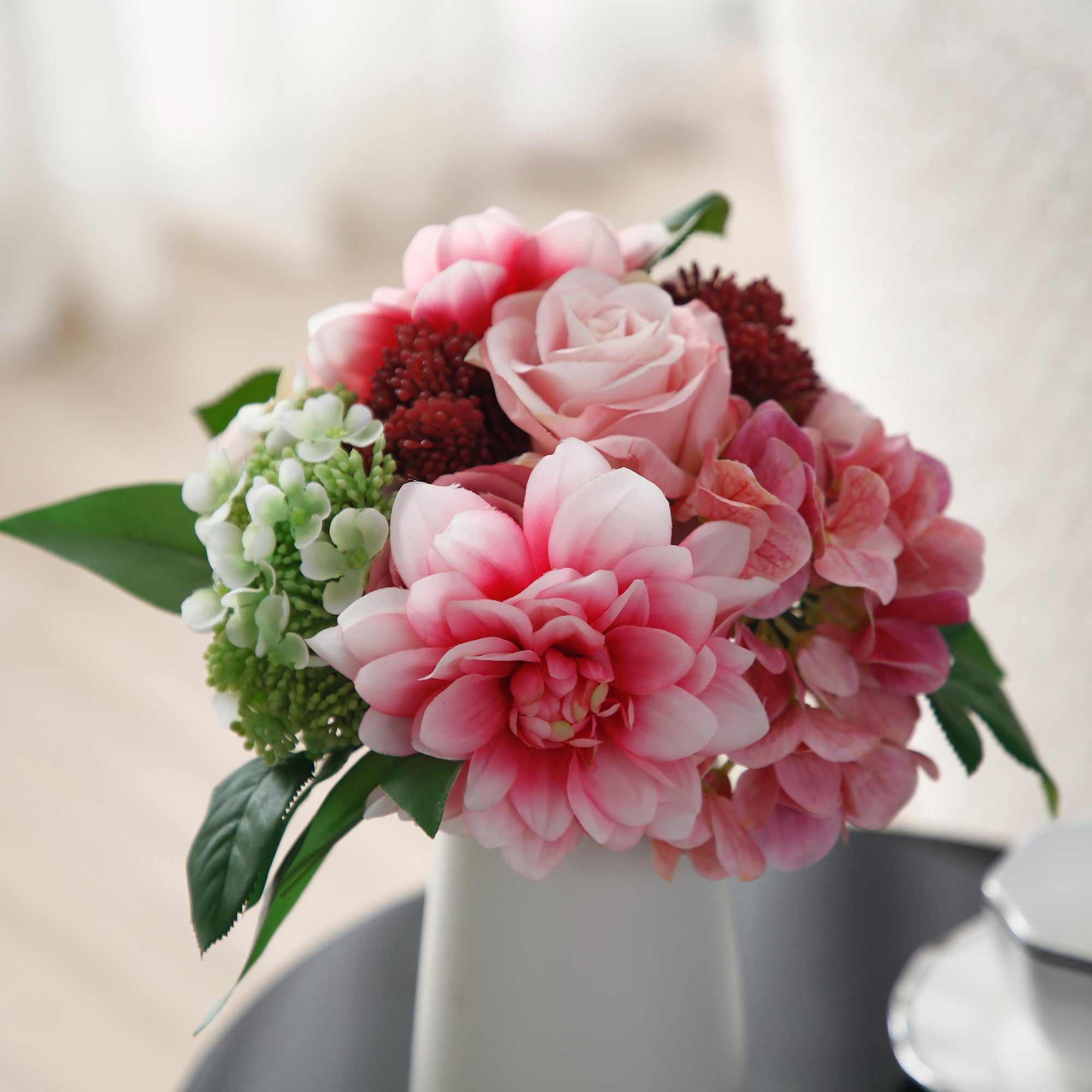 Bouquet de Dahlias, Roses et Hydrangeas