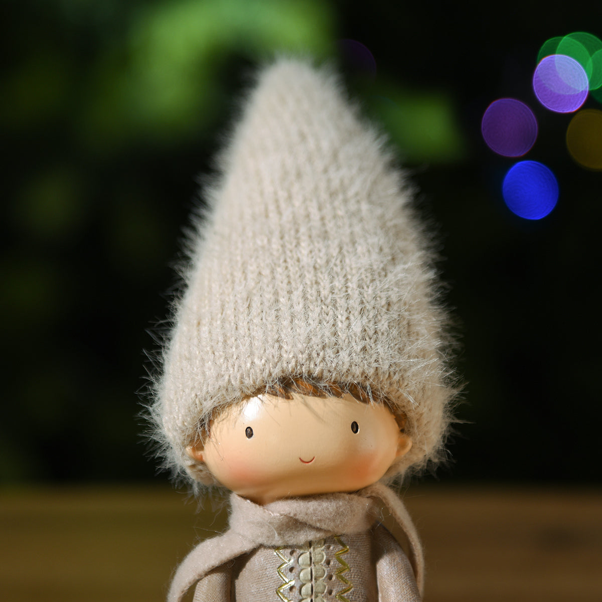 Figurine de Noël Garçon Play 25 cm gris, décoration de Noël à poser, vue complémentaire, Sia Deco
