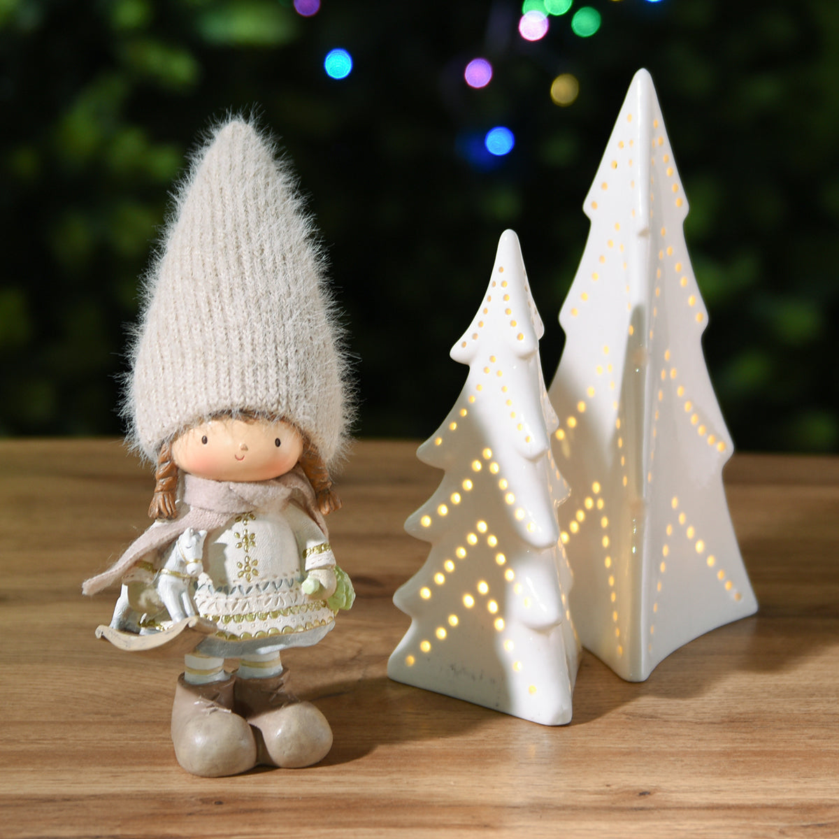 Figurine de Noël Fillette Play 25 cm gris, décoration de Noël à poser, vue complémentaire, Sia Deco