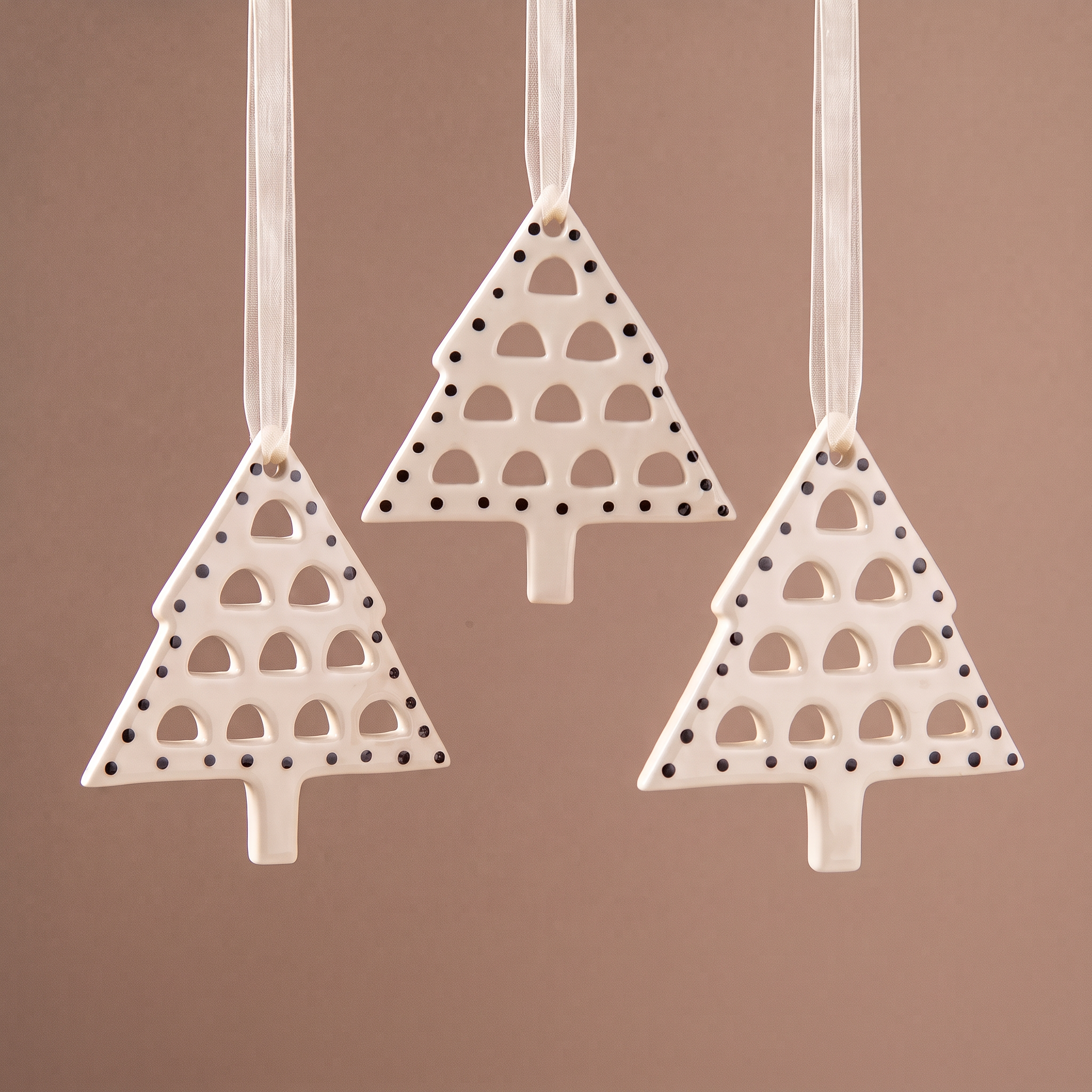Suspension de Noël Sapin Lappi Points Noirs blanc
