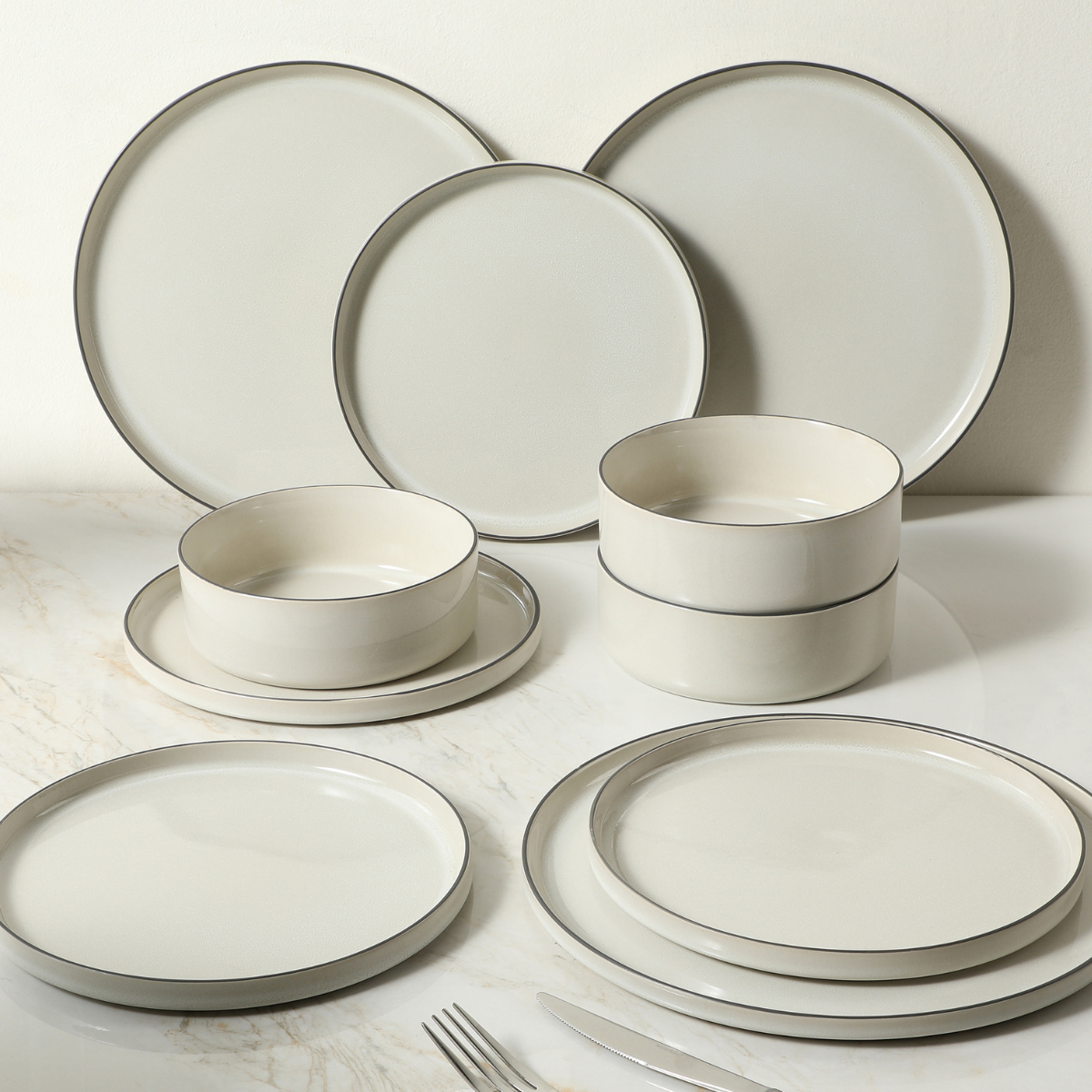 Service 4 assiettes plates Creamy