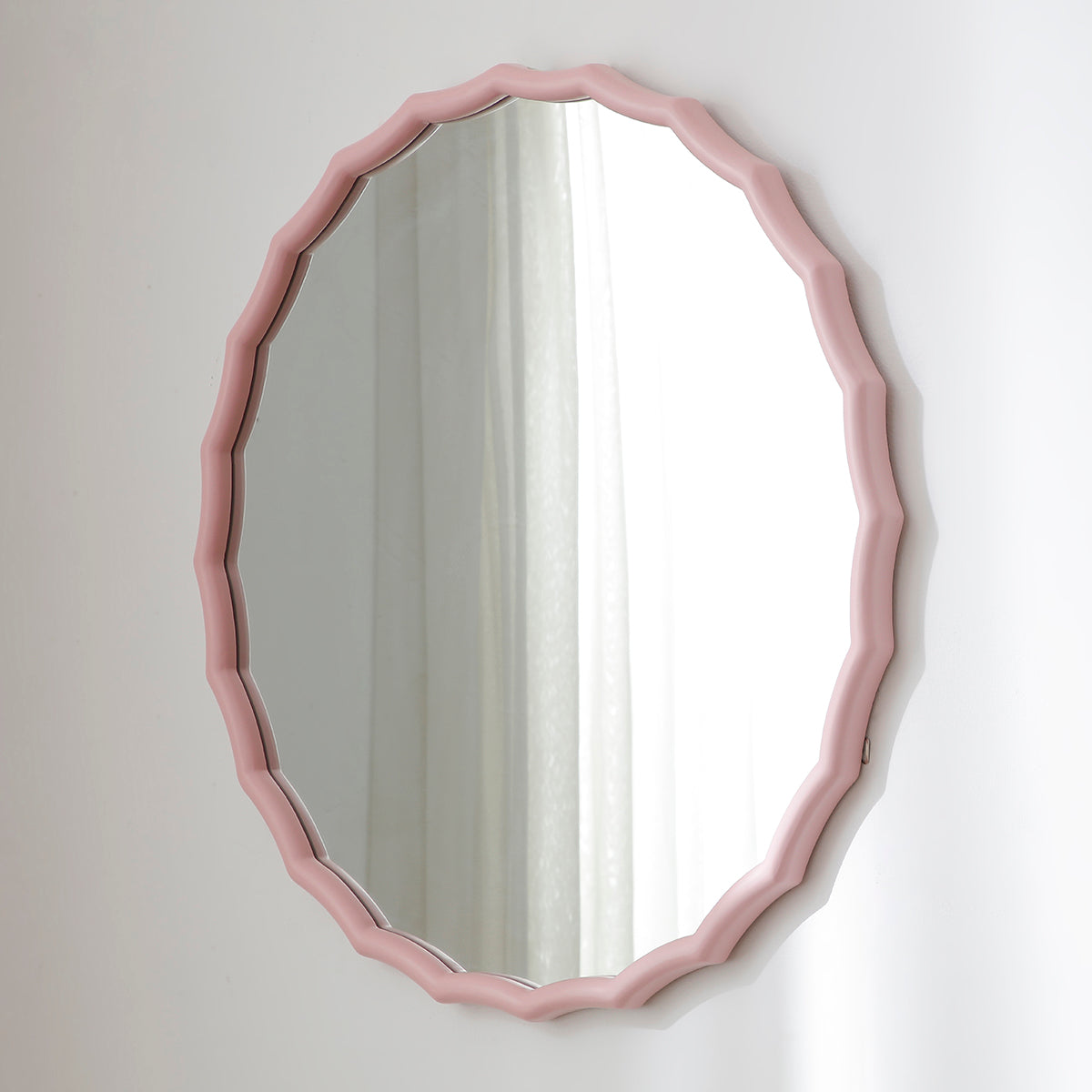 Specchio rotondo ondulato in legno 76x76 cm