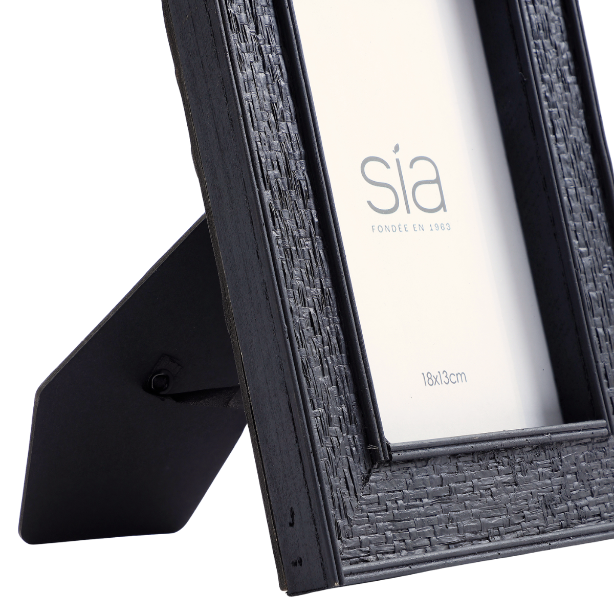 Black Pine Canopy Photo Frame 13x18