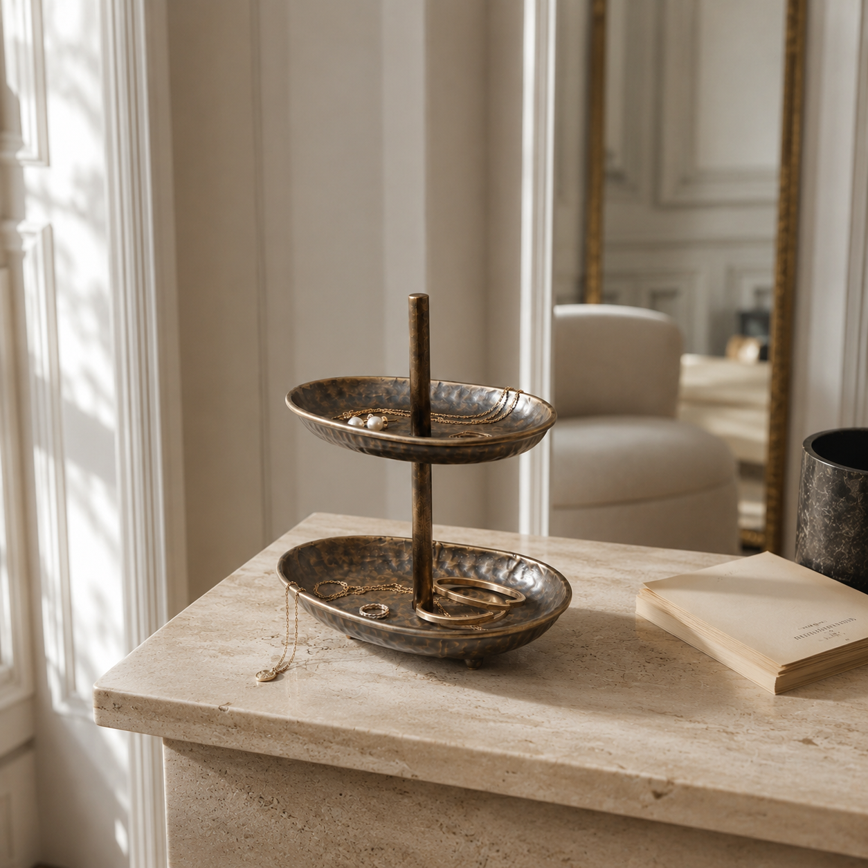 Elma metal tiered tray
