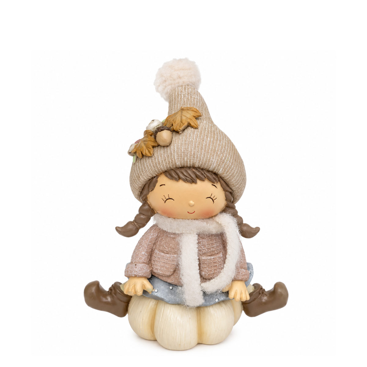 Figurine de Noël Fillette assise Pumpkin 18 cm crème en polyrésine, décoration de Noël à poser, packshot fond blanc, Sia Deco