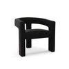 Fauteuil MILA en velours noir au design sculptural, vue de trois quarts sur fond blanc, Sia Deco